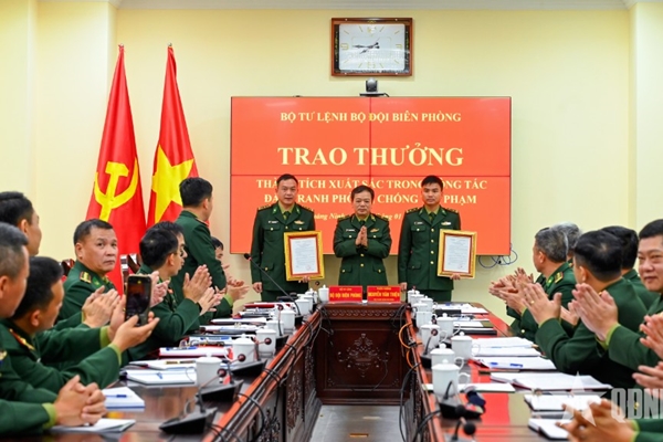 Phòng, chống tội phạm, vi phạm pháp luật trong dịp Tết ở vùng biên giới Quảng Ninh-Bài 1 Những chiến công trên vùng biển Đông Bắc